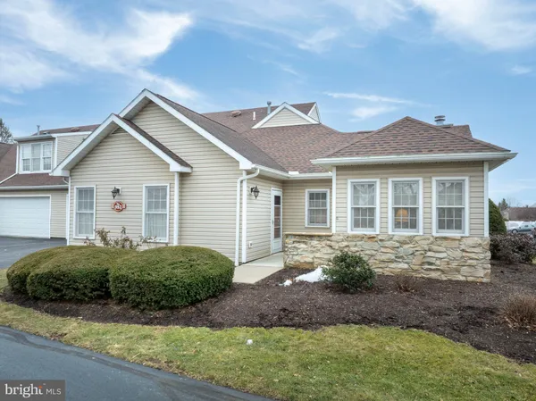 $412,000 | 3301 Shellers Bend, Unit 952, State College, PA 16801