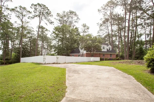 $249,000 | 1701 Satilla Boulevard, Waycross, GA 31501