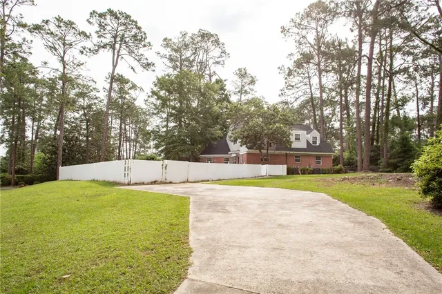 $269,000 | 1701 Satilla Boulevard, Waycross, GA 31501