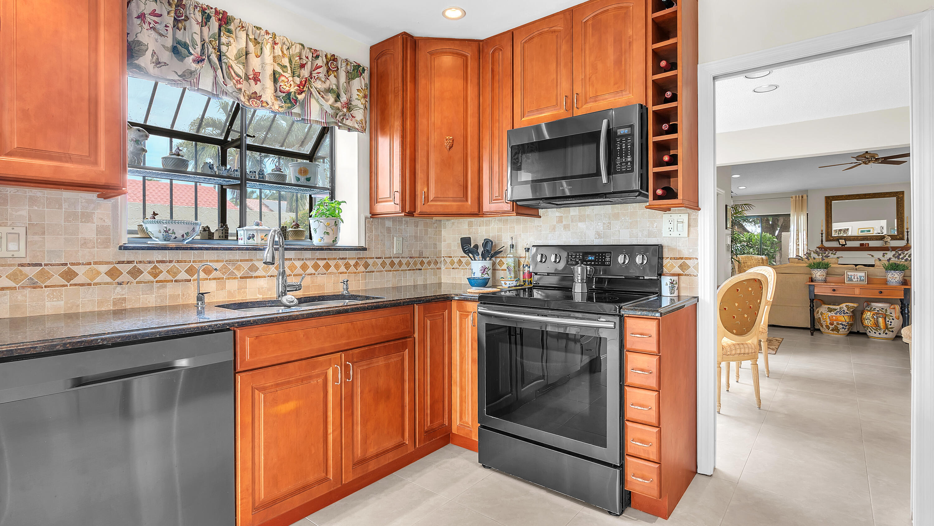 6813 Pradera Drive Boca Raton, FL 33433 - Photo 15 of 32 VBA02277