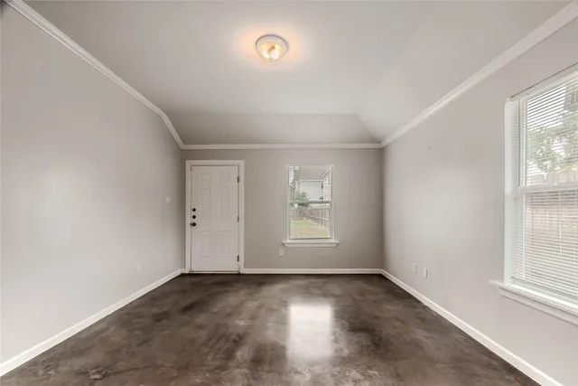 $2,400 | 834 Elkhart Street, Houston, TX 77091