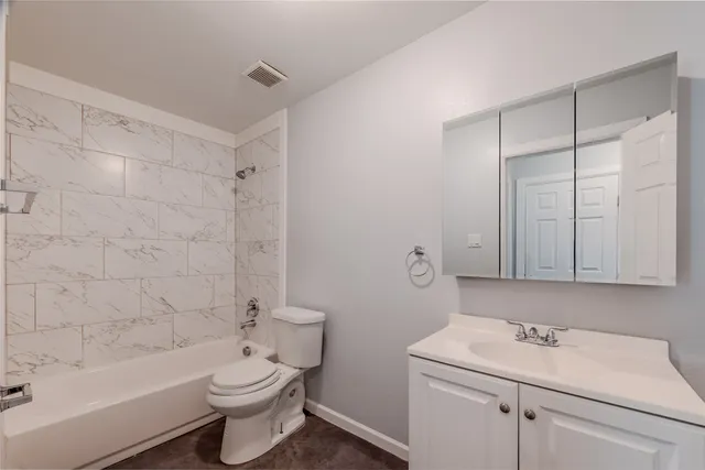 $2,400 | 834 Elkhart Street, Houston, TX 77091