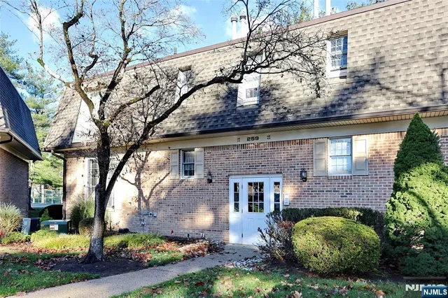a front view of house with yard