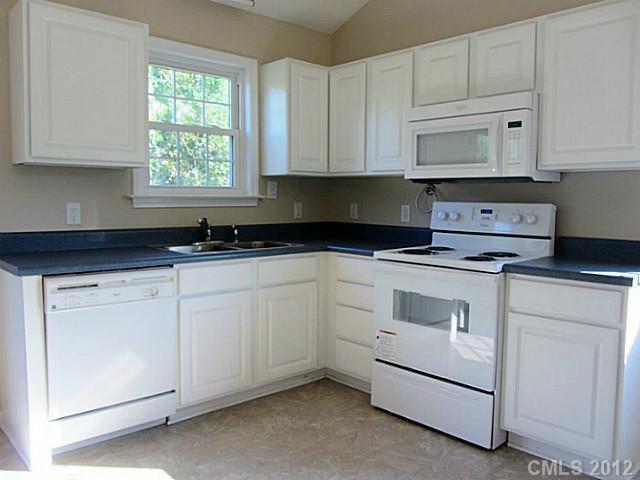 322 Lone Tree Lane Clover, SC 29710 - Photo 8 of 14 Gallery Image 8