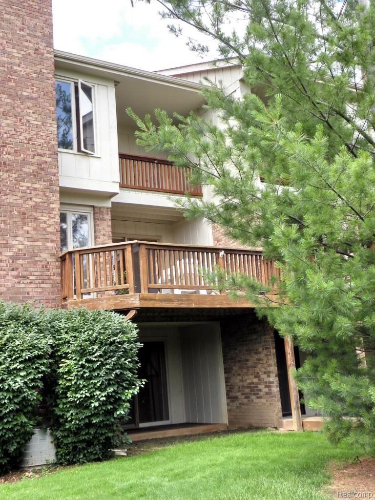 Welcome To 919 Goldview 