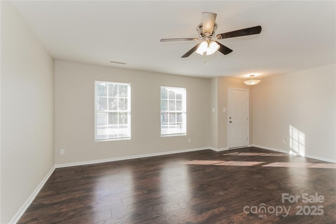 152 Oliver Street York, SC 29745 - Photo 4 of 15