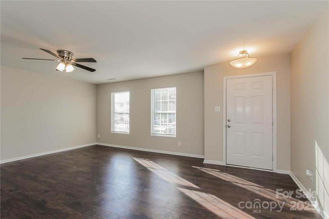 152 Oliver Street York, SC 29745 - Photo 5 of 15