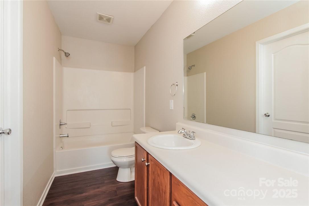152 Oliver Street York, SC 29745 - Photo 10 of 15