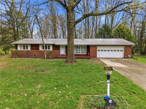 $199,900 | 3 Eastwood Drive, Greenville, PA 16125