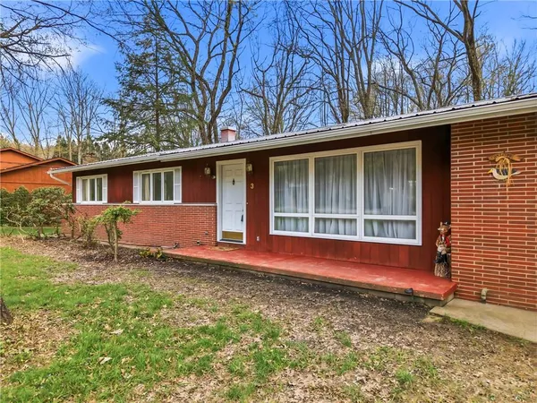 $199,900 | 3 Eastwood Drive, Greenville, PA 16125