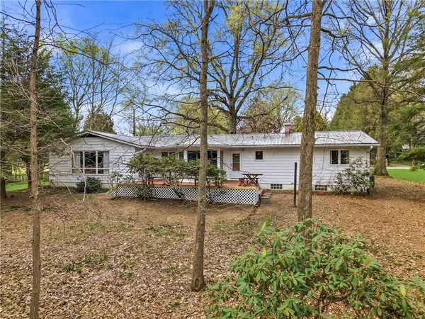$199,900 | 3 Eastwood Drive, Greenville, PA 16125