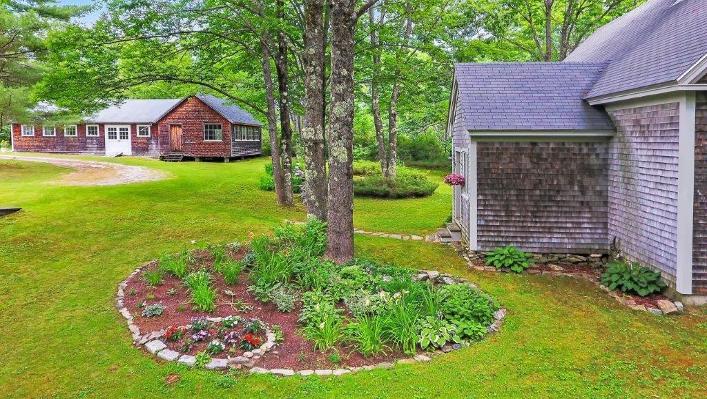 152 Common Road Dresden, ME 04342 - Photo 3 of 55 3