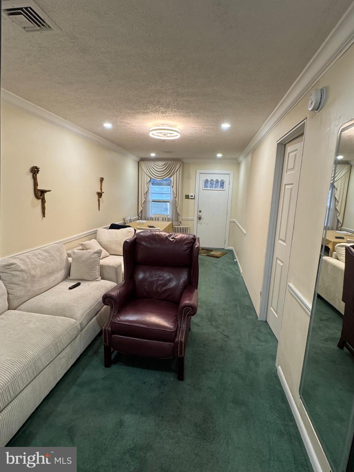 535 Garibaldi Court Hazleton, PA 18201 - Photo 7 of 47