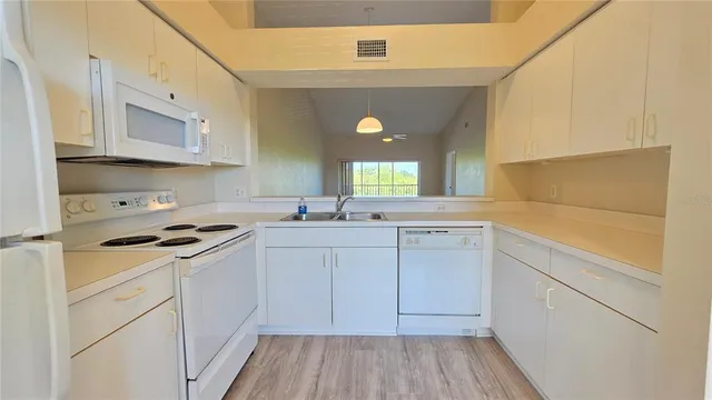 $139,500 | 175 Kings Highway, Unit 1522, Punta Gorda, FL 33983