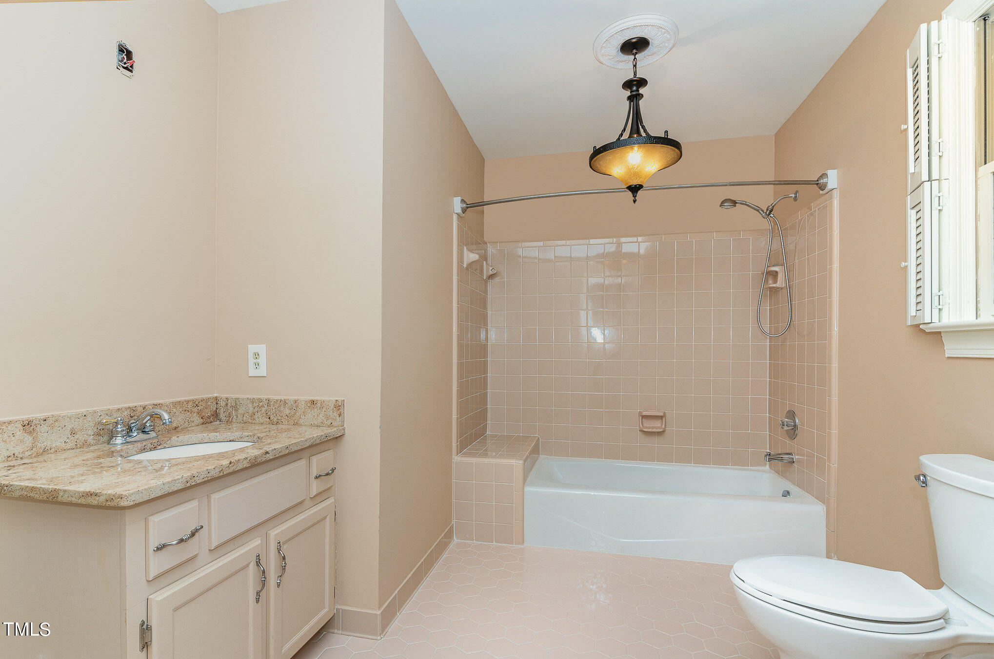 7543 South Wellesley Raleigh, NC 27609 - Photo 26 of 30 025_dsc00059-edit