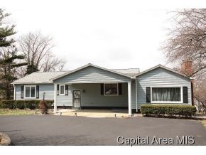 29 Hawthorne Lane Springfield, IL 62712 - Photo 1 of 24 Gallery Image 1