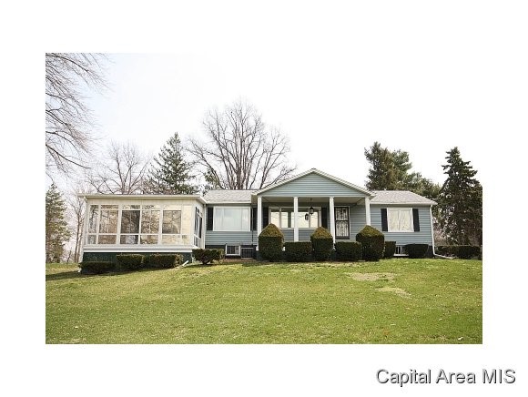 29 Hawthorne Lane Springfield, IL 62712 - Photo 3 of 24 Gallery Image 3