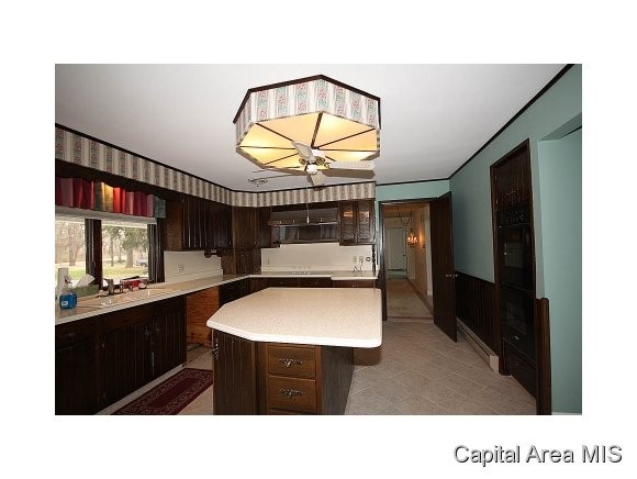 29 Hawthorne Lane Springfield, IL 62712 - Photo 10 of 24 Gallery Image 10