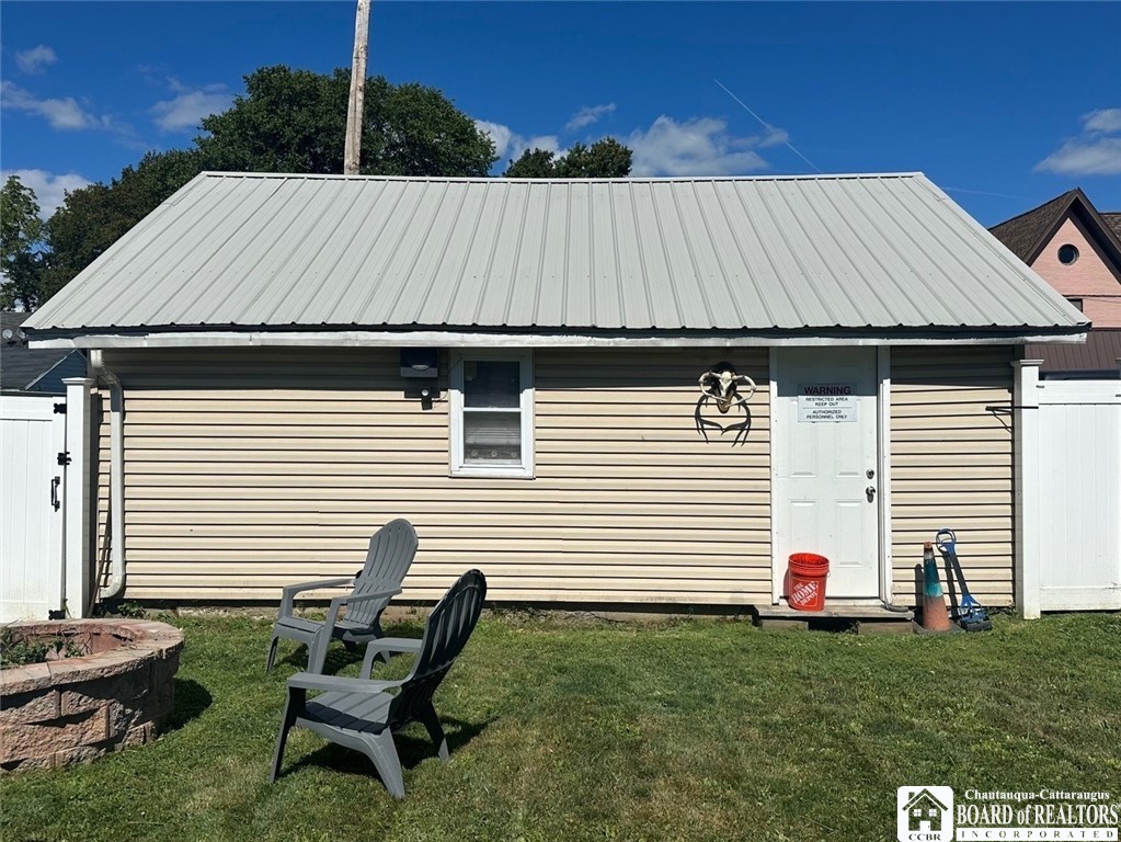 144 West Main Street Ellicott, NY 14733 - Photo 3 of 39