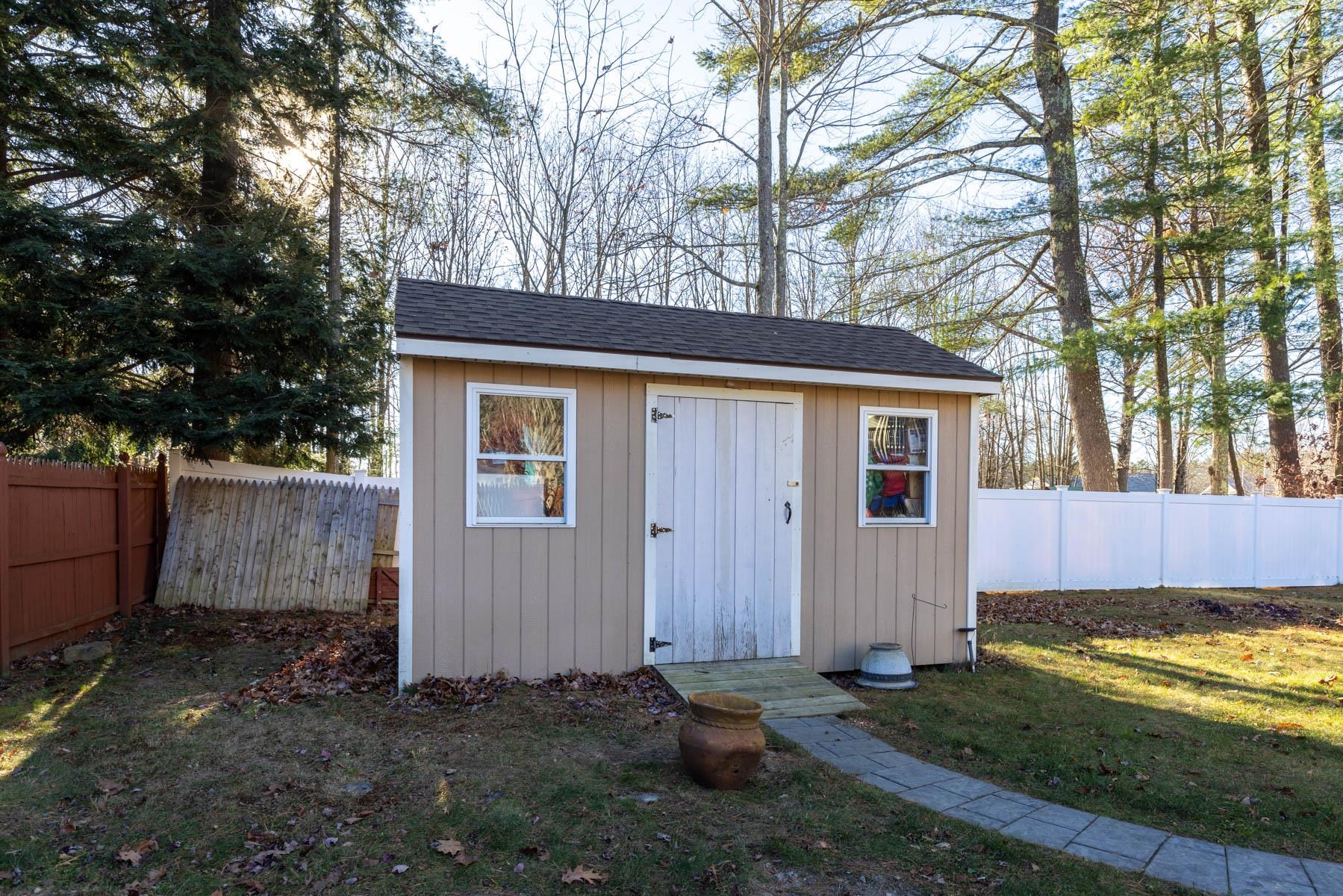 13 Brenda Lane Rochester, NH 03867 - Photo 23 of 37 Gallery Image 23