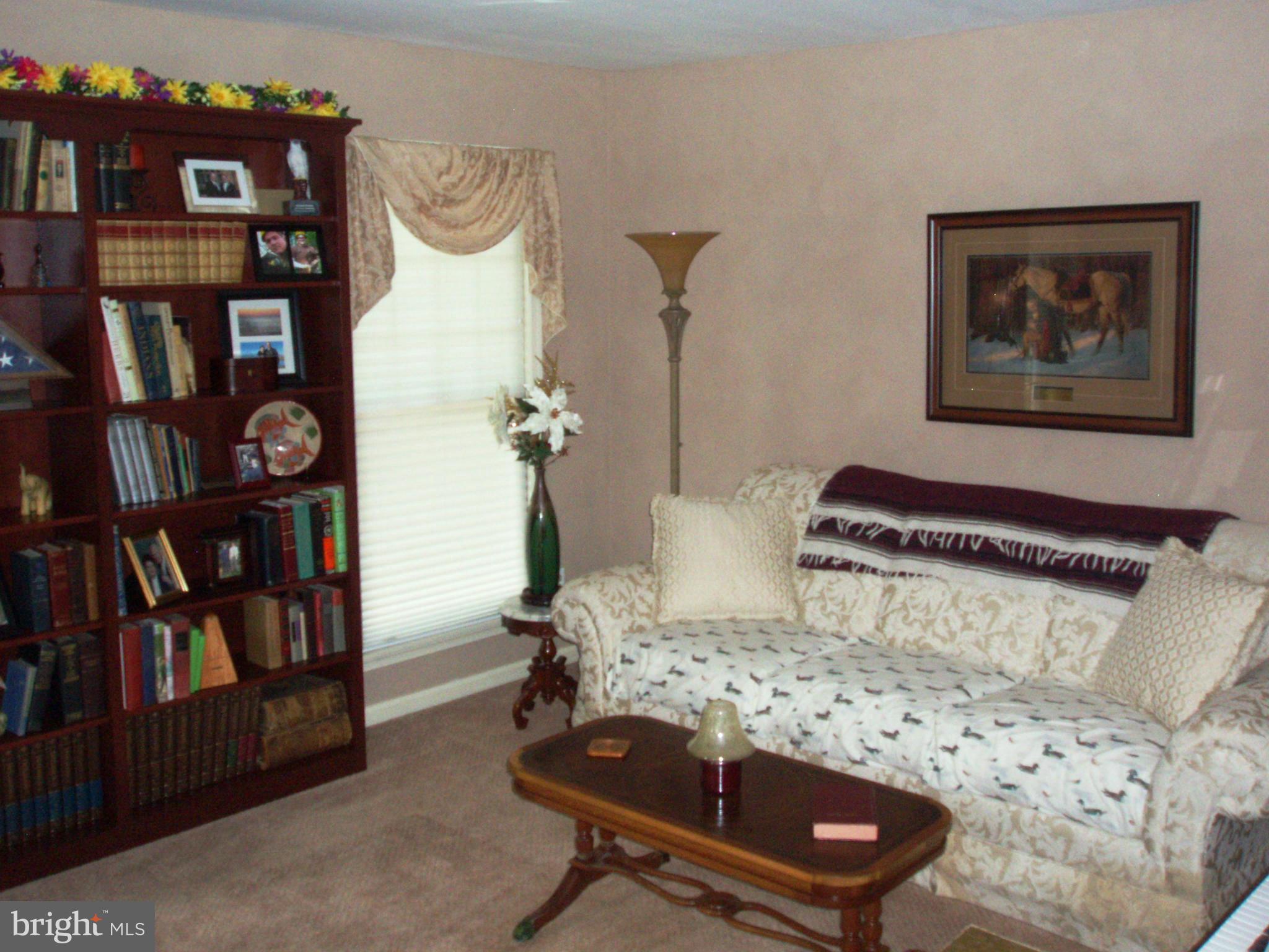 655 Lombard Road Rising Sun, MD 21911 - Photo 4 of 23 Living Room