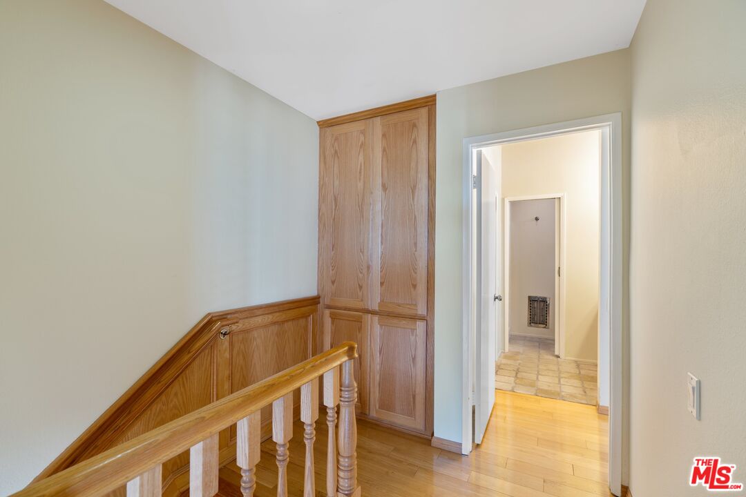 28244 Rey De Copas Lane Malibu, CA 90265 - Photo 20 of 31 a view of entryway with wooden floor