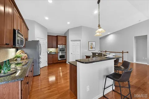 $575,000 | 142 Meadows Of Wildwood Boulevard, Wildwood, MO 63040