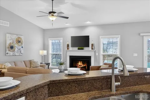 $575,000 | 142 Meadows Of Wildwood Boulevard, Wildwood, MO 63040