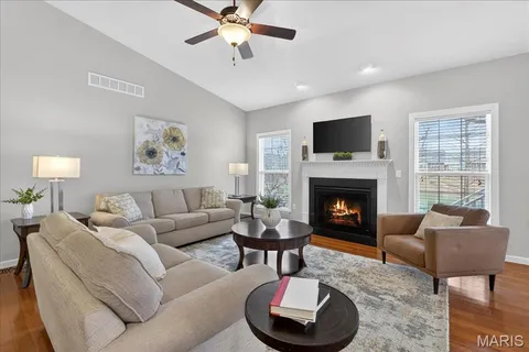 $575,000 | 142 Meadows Of Wildwood Boulevard, Wildwood, MO 63040