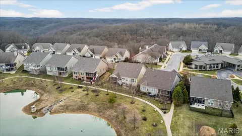 $575,000 | 142 Meadows Of Wildwood Boulevard, Wildwood, MO 63040