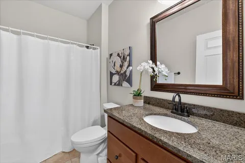 $575,000 | 142 Meadows Of Wildwood Boulevard, Wildwood, MO 63040