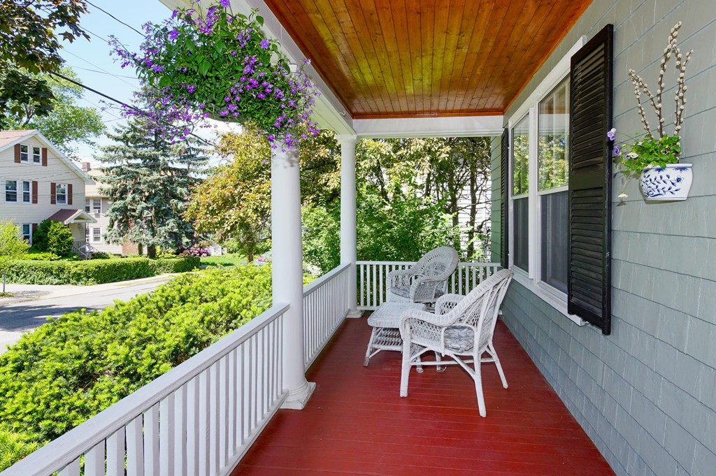 72 Upland Road Belmont, MA 02478 - Photo 11 of 19 Gallery Image 11