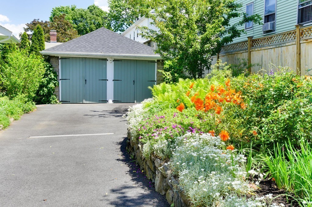 72 Upland Road Belmont, MA 02478 - Photo 18 of 19 Gallery Image 18