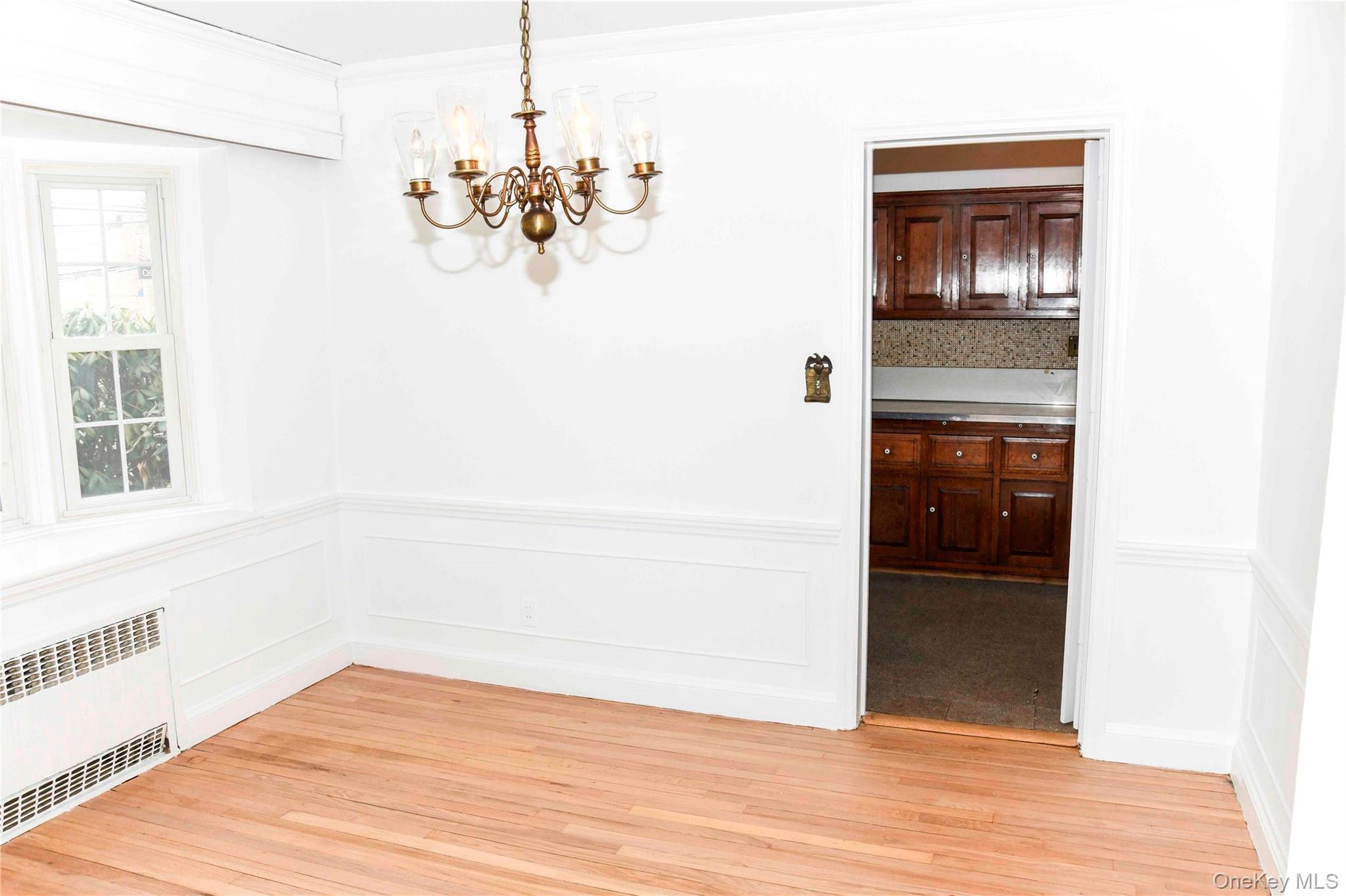 138 Chestnut Street Lynbrook, NY 11563 - Photo 15 of 23