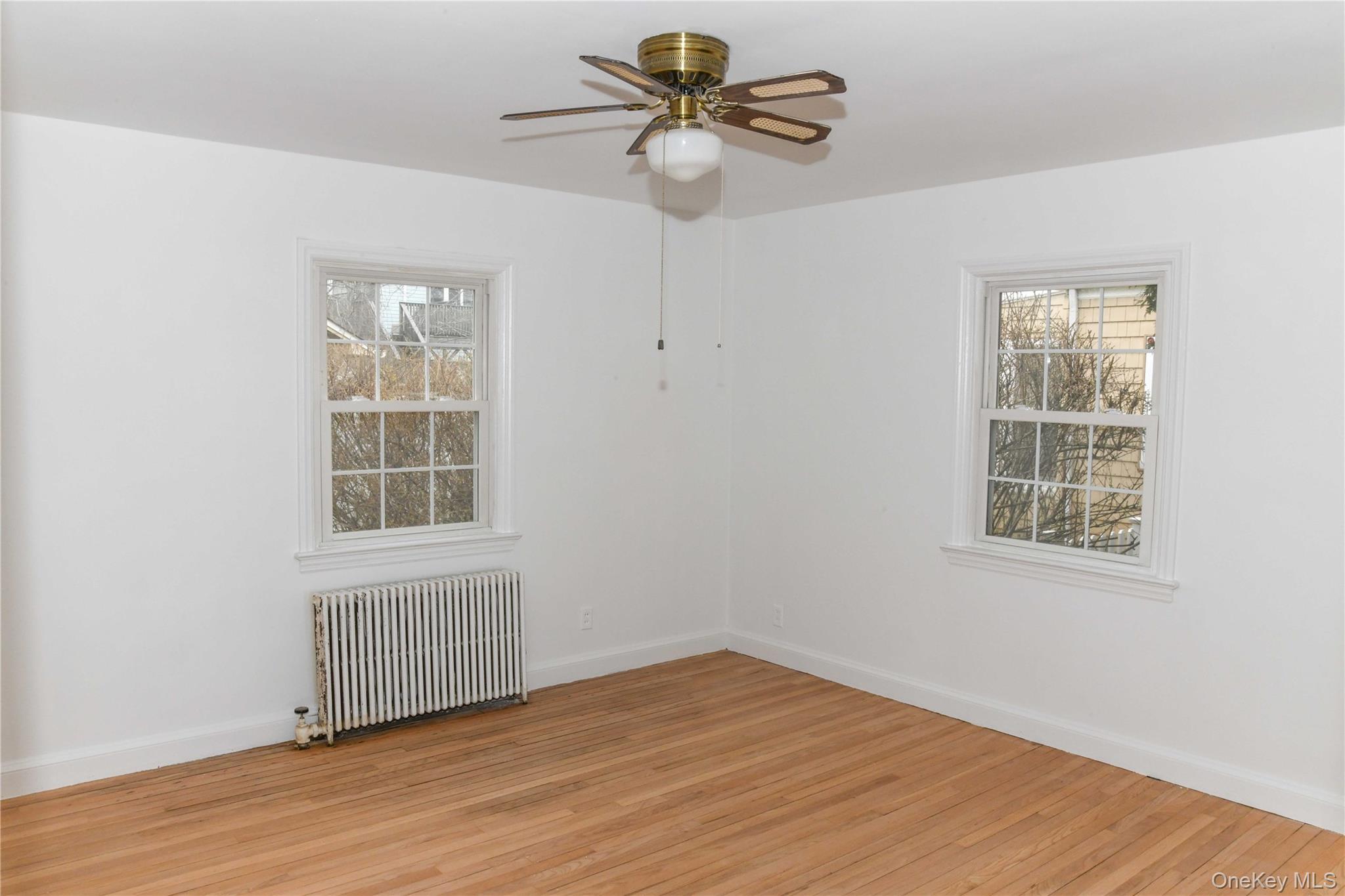 138 Chestnut Street Lynbrook, NY 11563 - Photo 23 of 23