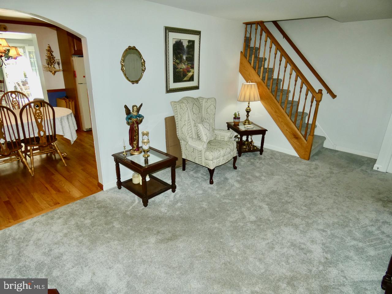 138 Maple Hill Road Wilmington, DE 19804 - Photo 5 of 45 Living Room
