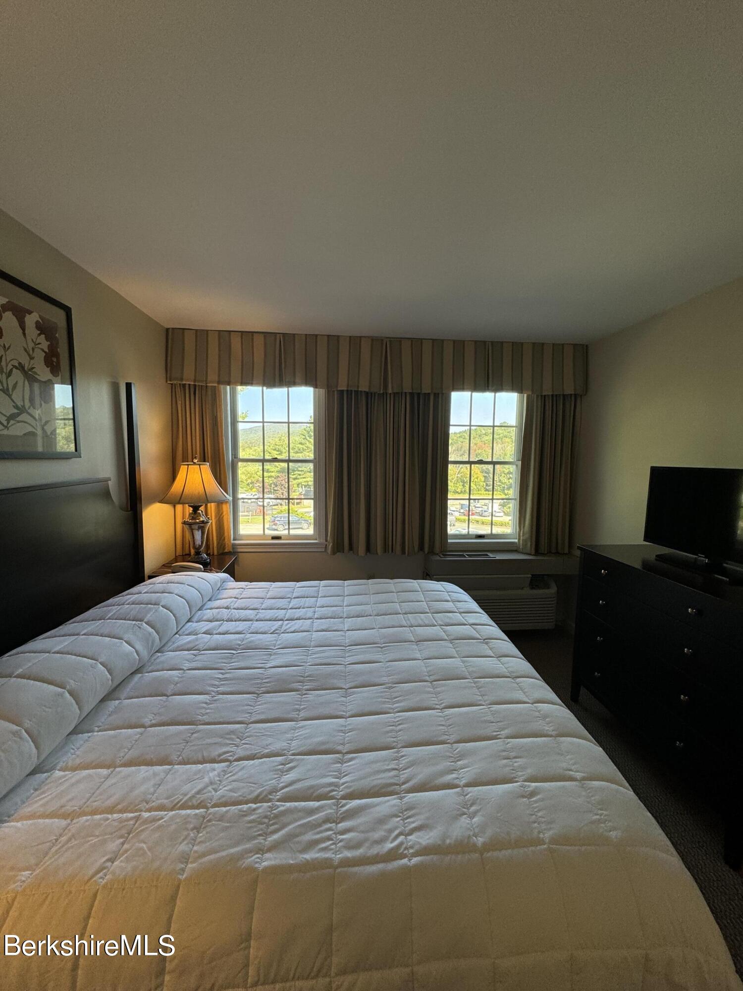 37 Corey Road, Unit 420 Hancock, MA 01237 - Photo 12 of 15 IMG_0424