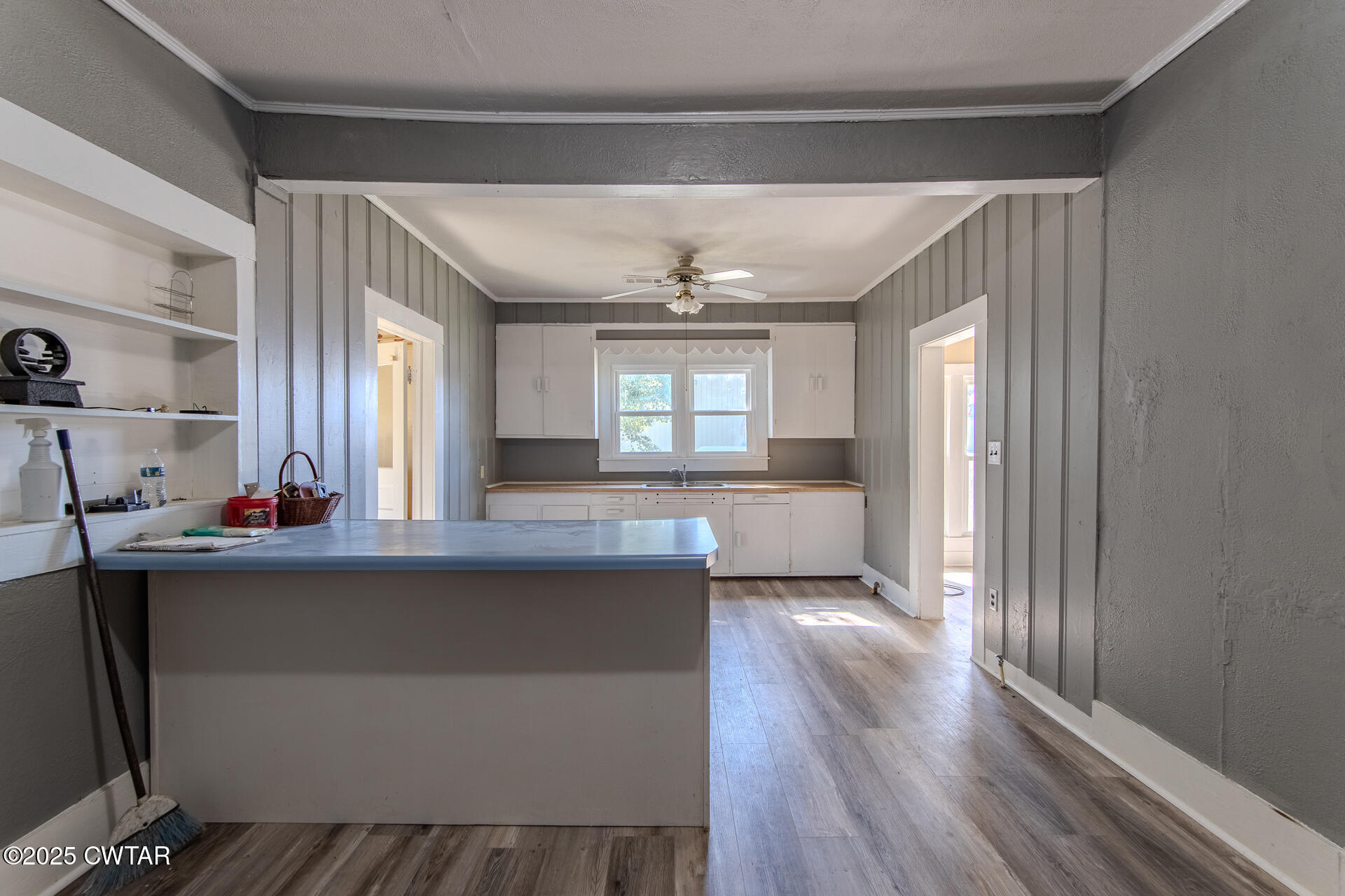 101 North Front Street Kenton, TN 38233 - Photo 7 of 30 a living room with stainless steel appliances granite countertop furniture and a fireplace