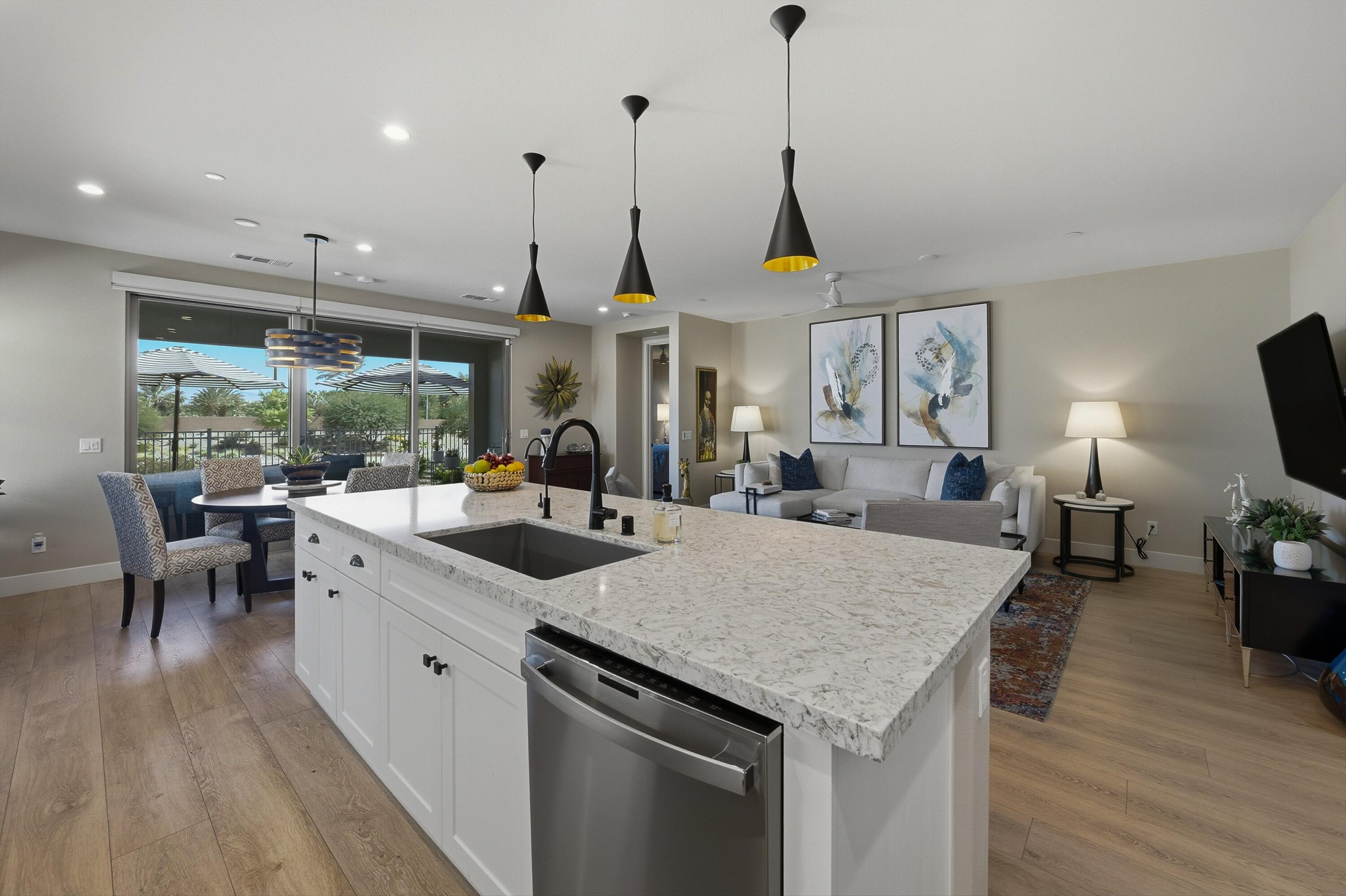 51432 Mastic Way Indio, CA 92201 - Photo 12 of 51 20-105278612