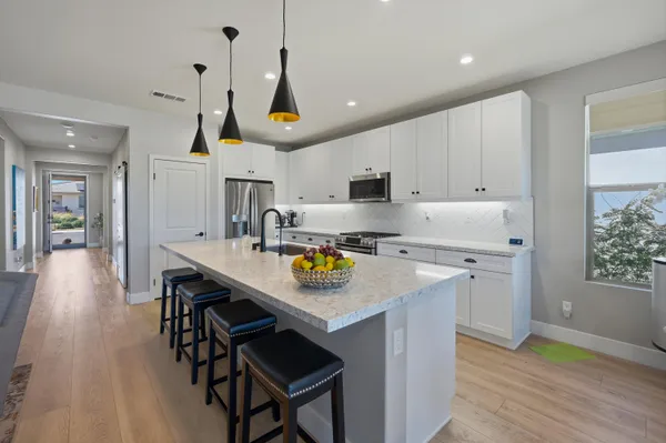 $645,000 | 51432 Mastic Way, Indio, CA 92201