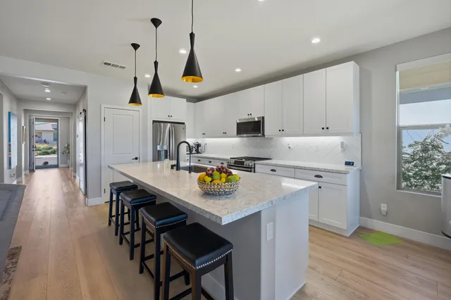 $659,000 | 51432 Mastic Way, Indio, CA 92201