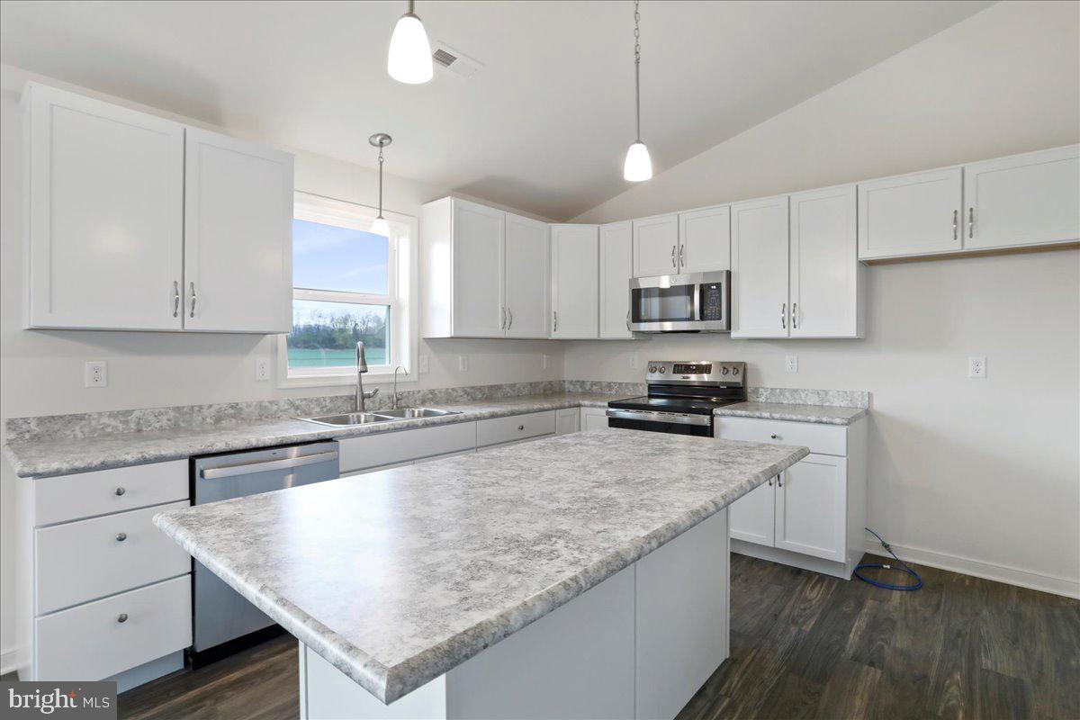 12706 Spickler Road Clear Spring, MD 21722 - Photo 20 of 55 Kitchen