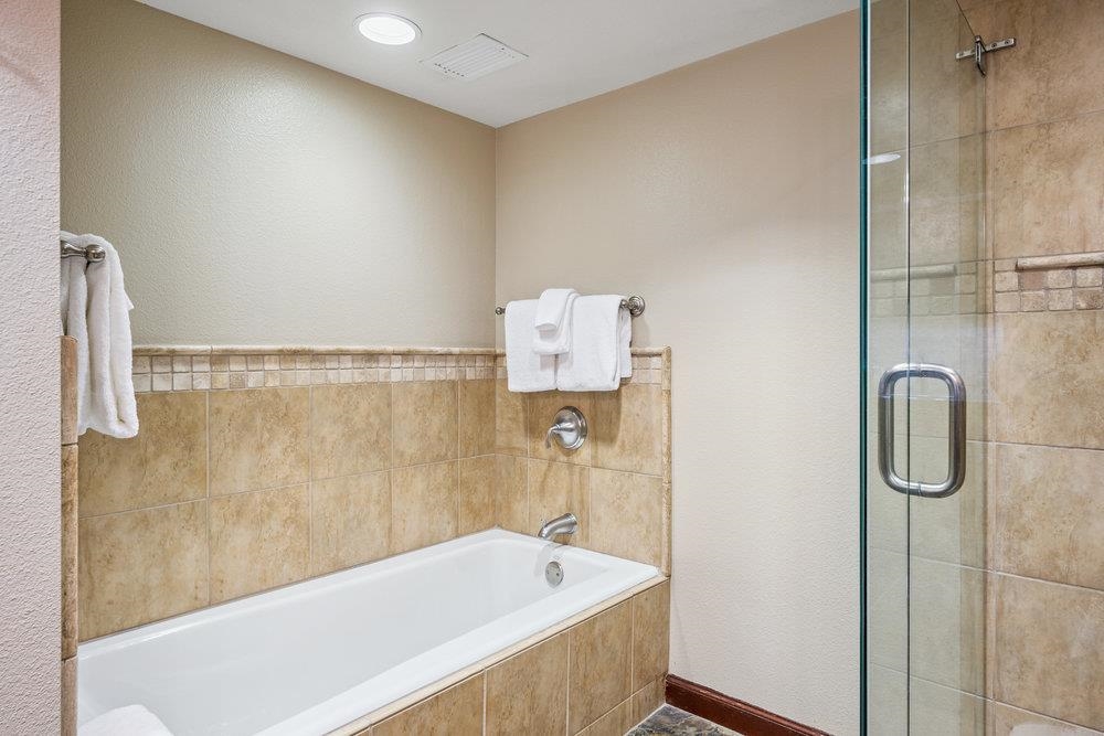 400 Resort Road, Unit 809811 Olympic Valley, CA 96146 - Photo 9 of 25