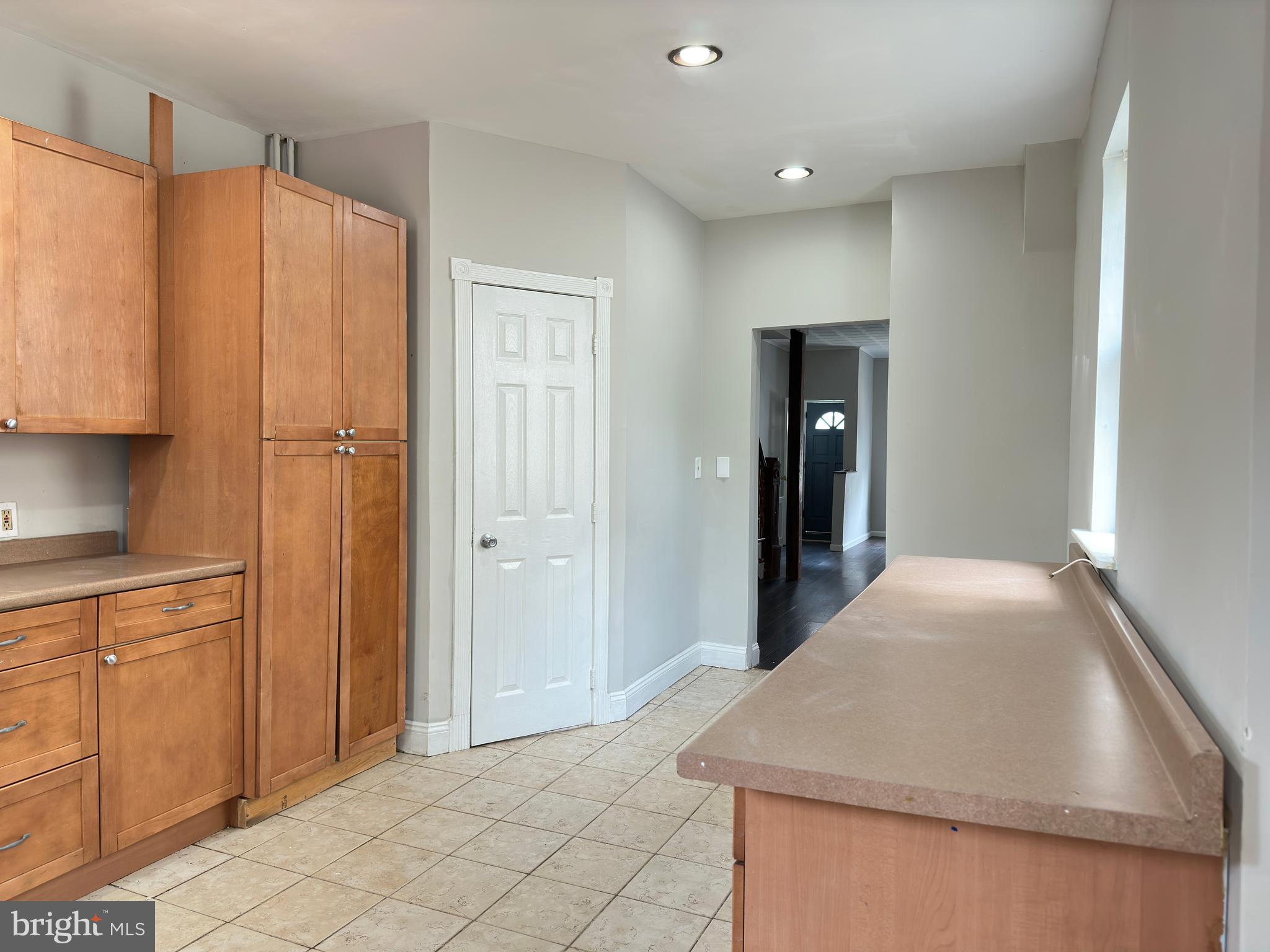 115 Ripka Street Philadelphia, PA 19127 - Photo 8 of 48