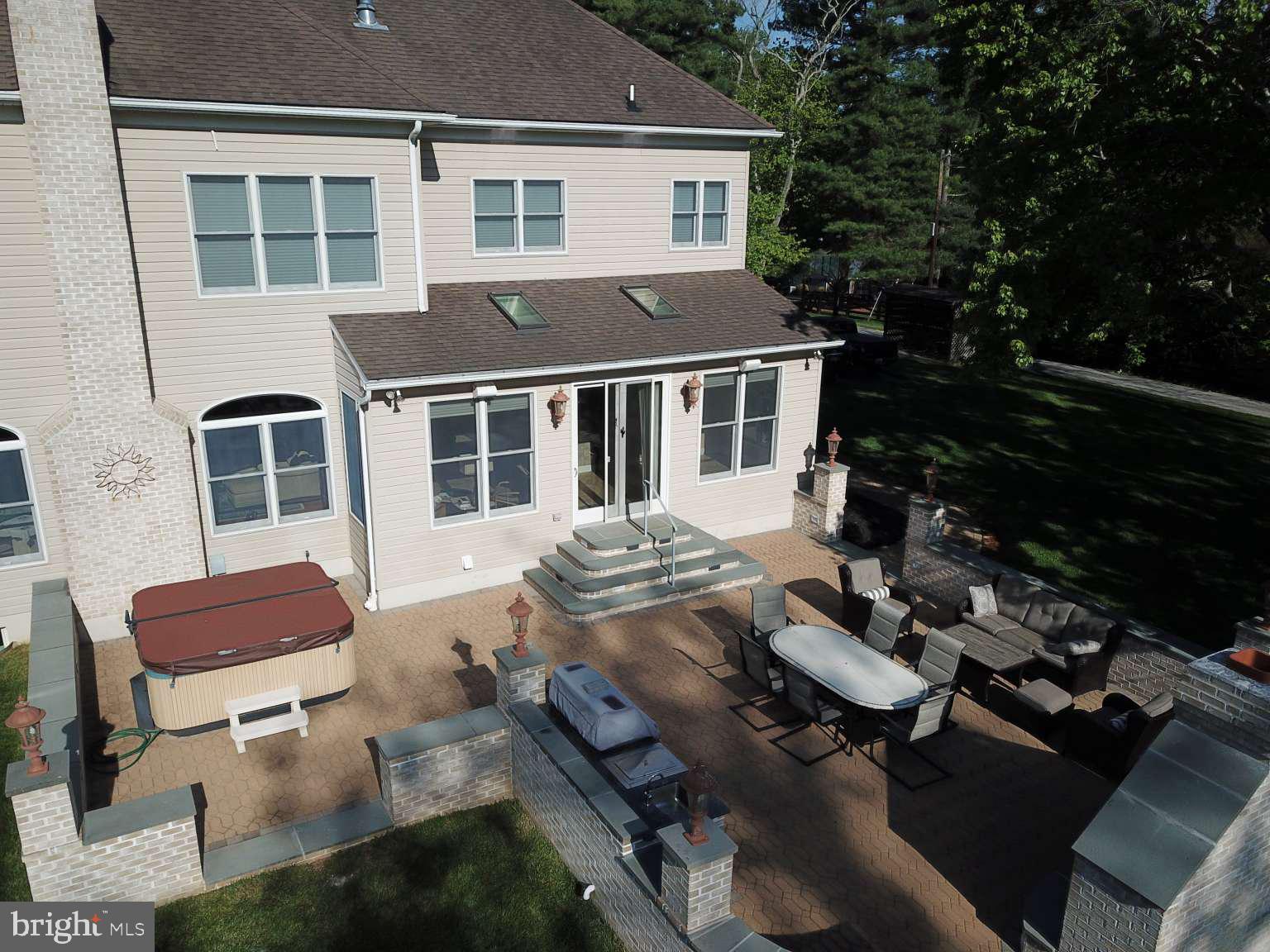 7 Hickory Hill Road Cockeysville, MD 21030 - Photo 3 of 25