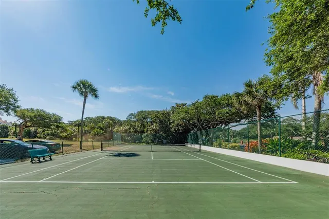 a view of a tennis court