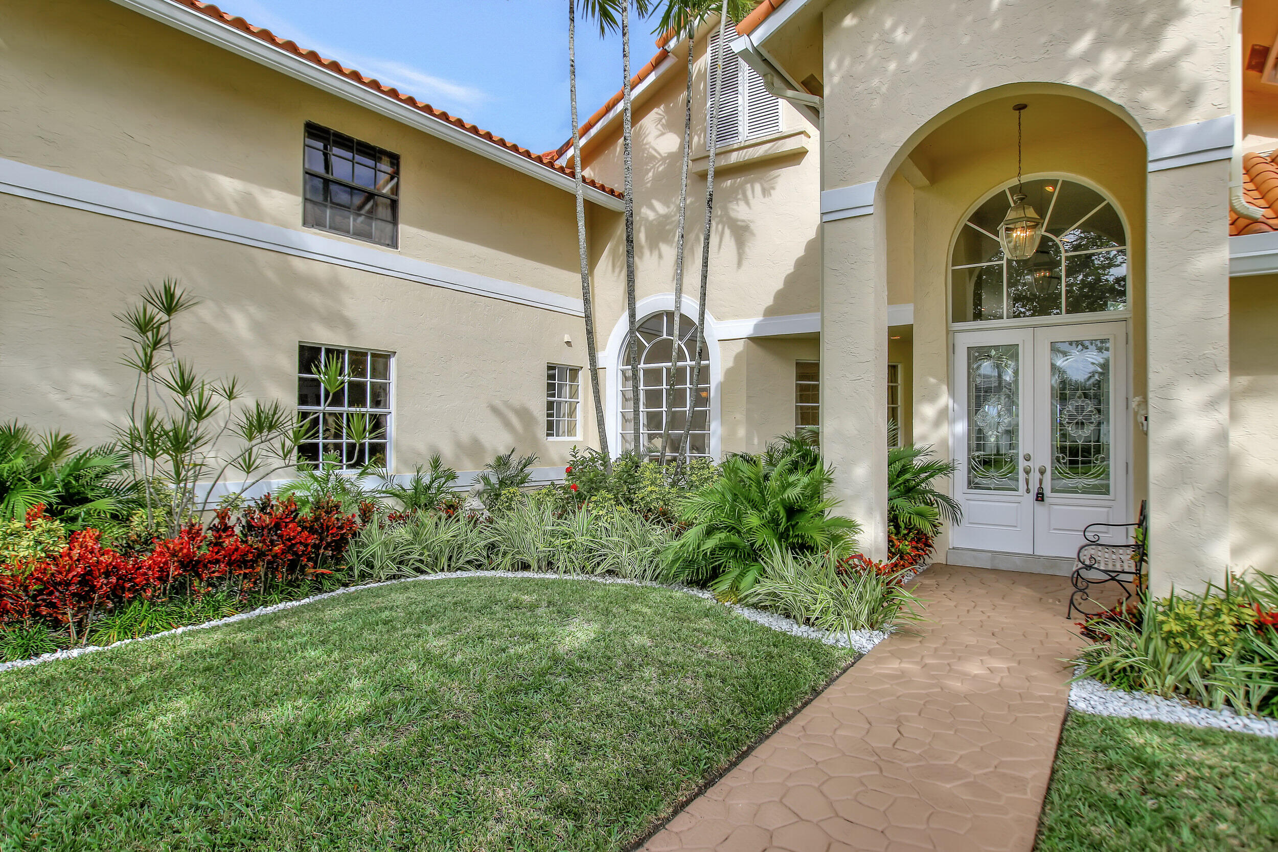 17748 Charnwood Drive Boca Raton, FL 33498 - Photo 7 of 51 16__g6i9574