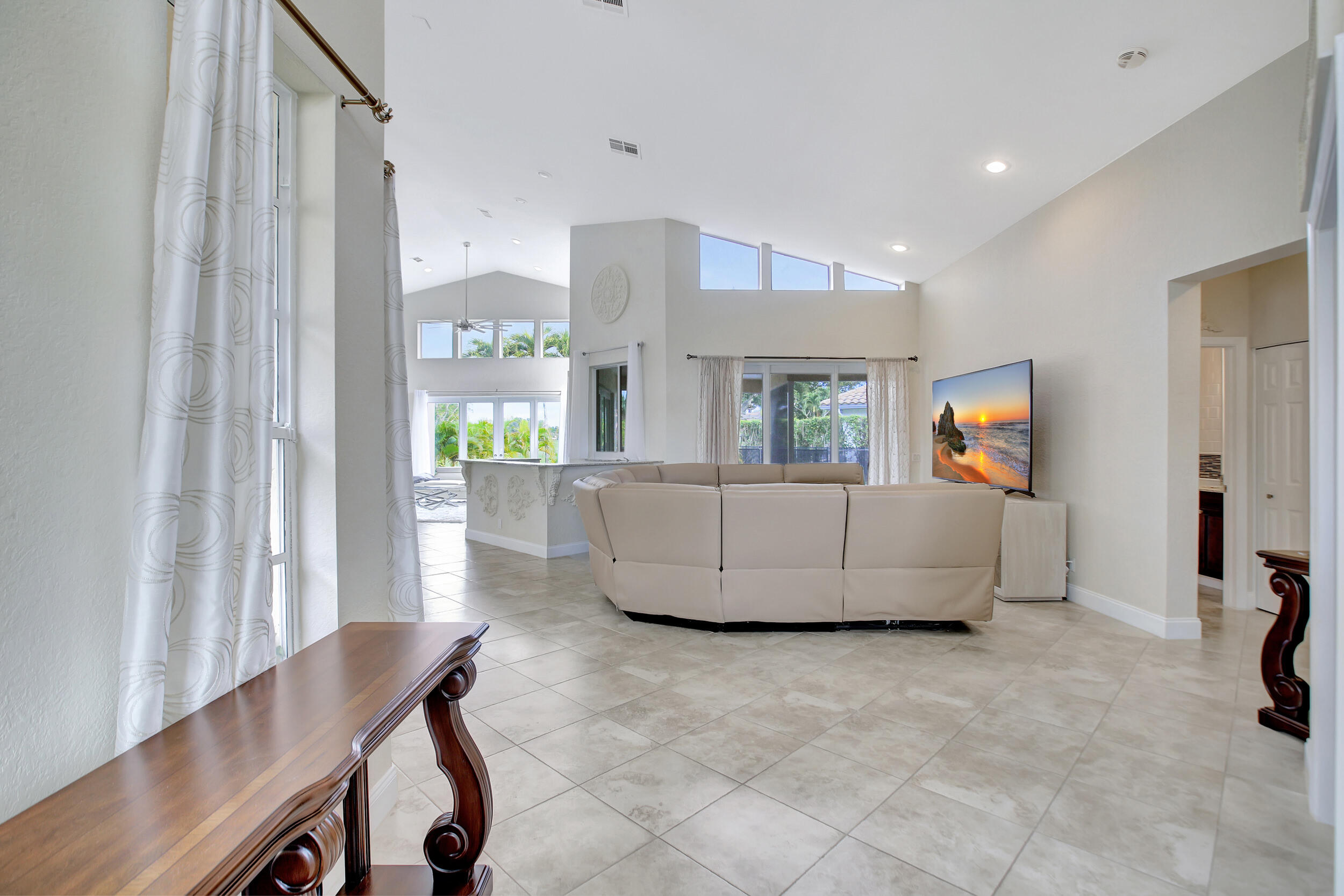17748 Charnwood Drive Boca Raton, FL 33498 - Photo 9 of 51 17__g6i9579