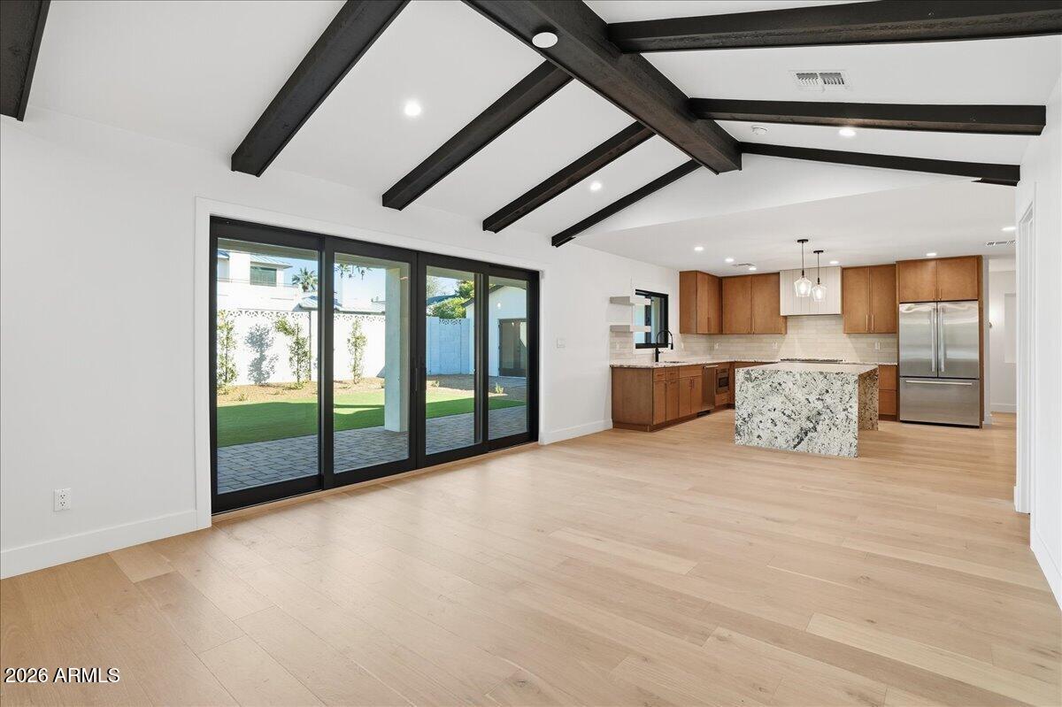 4515 North 35th Street Phoenix, AZ 85018 - Photo 15 of 39 22-4515 North 35th Street_RedHogMedia