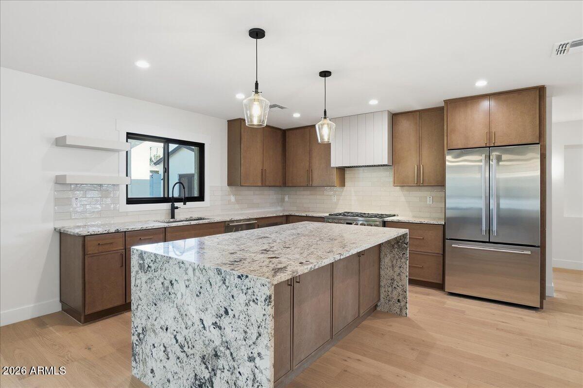 4515 North 35th Street Phoenix, AZ 85018 - Photo 9 of 39 13-4515 North 35th Street_RedHogMedia